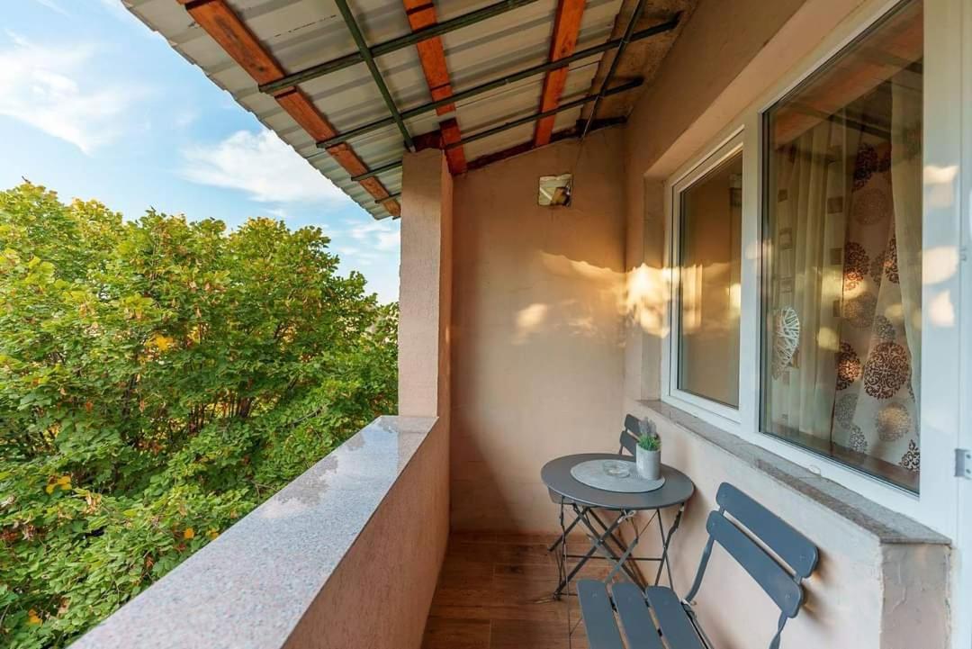 Central Apartament Cristian Arad Eksteriør bilde