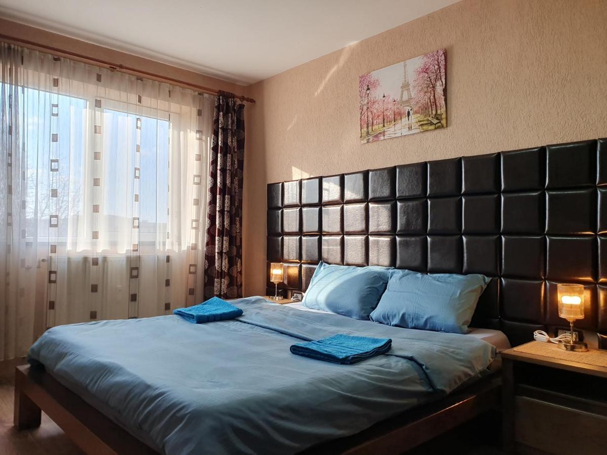 Central Apartament Cristian Arad Eksteriør bilde
